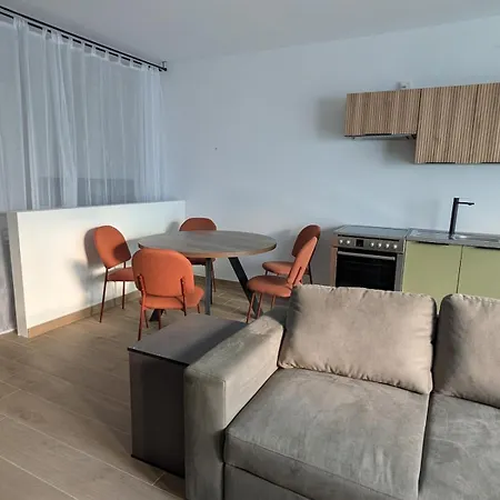 Brand New In The Heart Of Malta Appartement